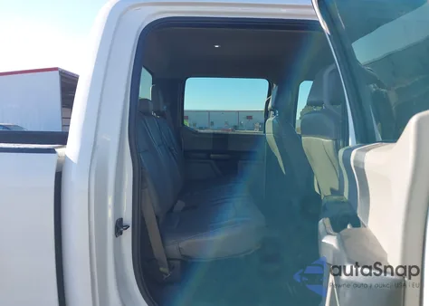 2019 Ford F-250 Xl z USA, uszkodzony, nr VIN 1FT7W2BT3KED53595